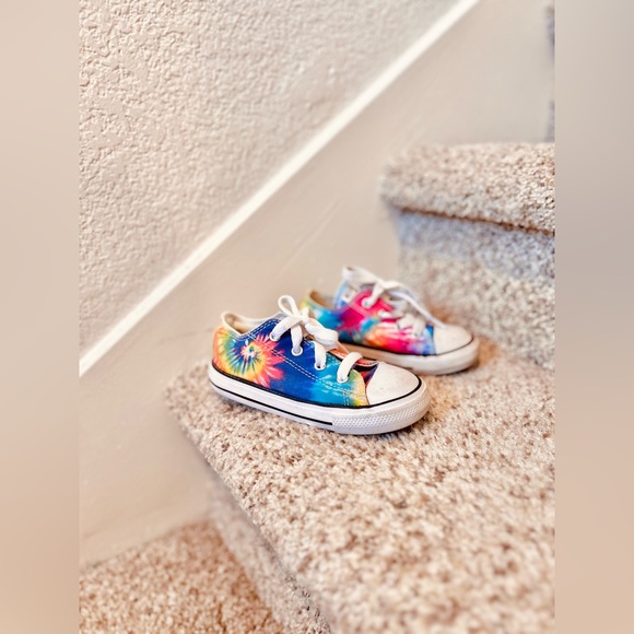 Girls shoe lot size 9 - Picture 9 of 10